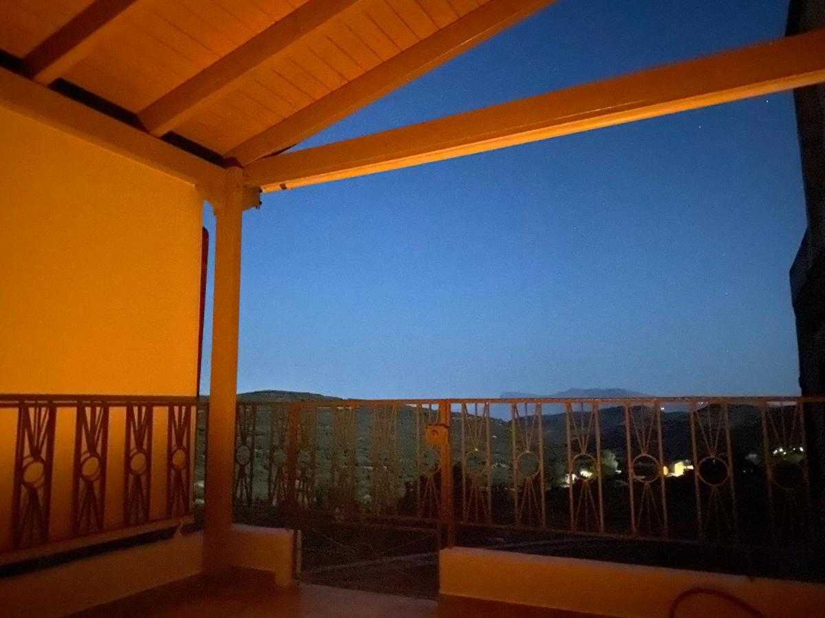 Villa Αρχοντικό Στα Τοπόλια Kalathenai Esterno foto