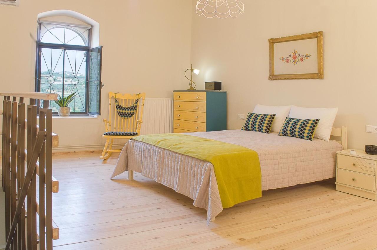Villa Αρχοντικό Στα Τοπόλια Kalathenai Esterno foto